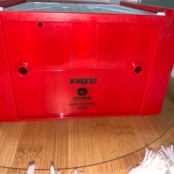 John Deere Jack in the Box Barn Tractor Kids Toy ERTL Discontinued Old McDonald - Picture 3 of 8